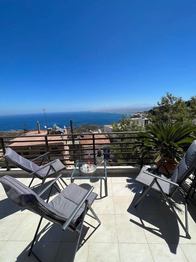 Hébergement de vacances πετροχτιστο αρχοντικό με υπεροχή θεα *