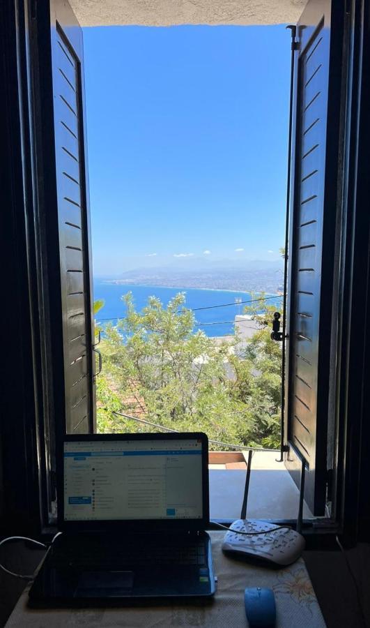 Hébergement de vacances πετροχτιστο αρχοντικό με υπεροχή θεα *